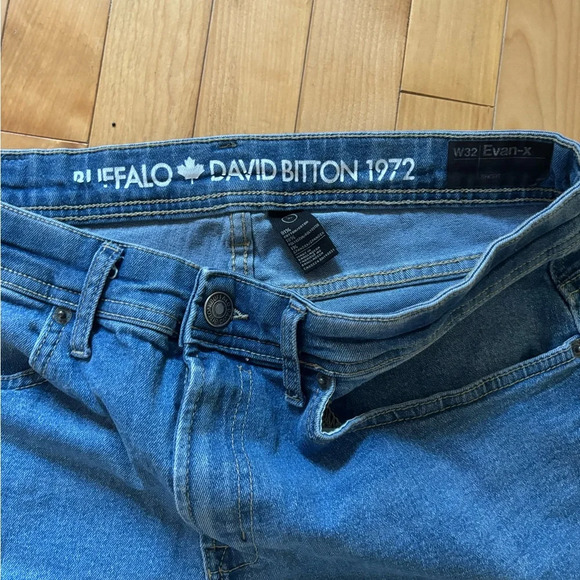 Buffalo David Bitton Men's Classic Blue Jean Shorts - Picture 2 of 3